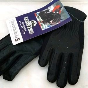 NWT Child's Riding Gloves